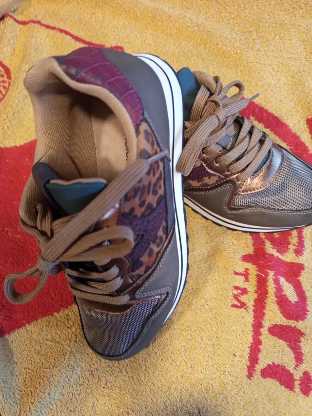 Deportivas Victoria Talla 38