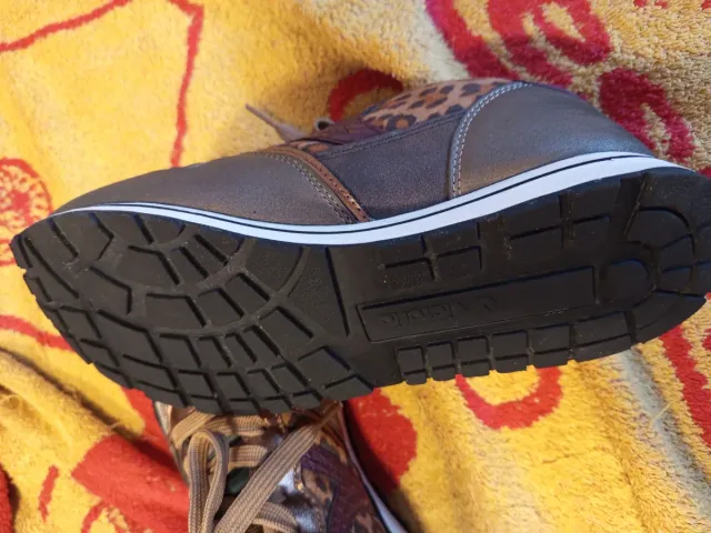 Deportivas Victoria Talla 38