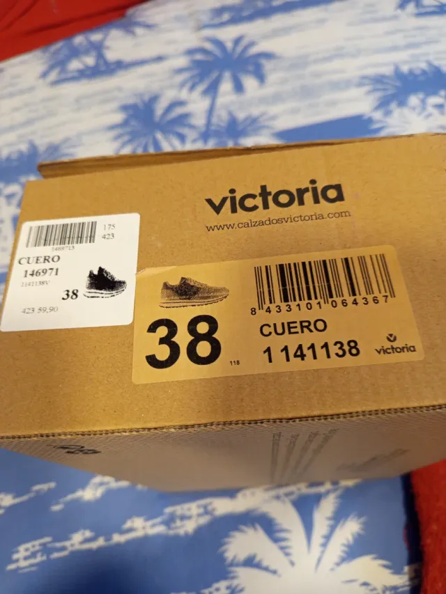 Deportivas Victoria Talla 38