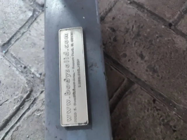 Banco de pesas y abdominales