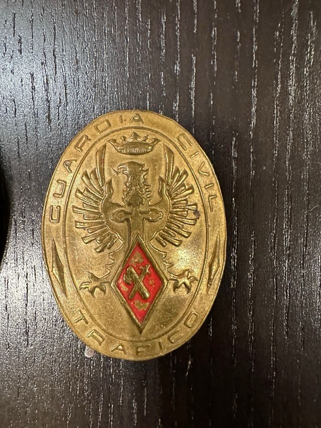 Antica targa della Guardia Civil de Tráfico dell'epoca franchista