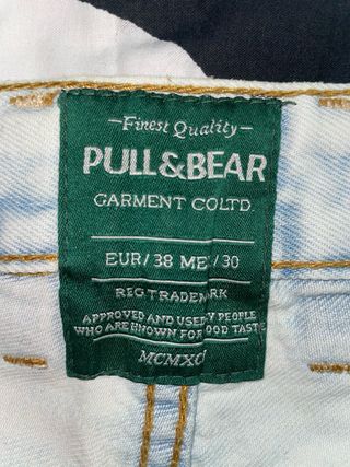 Pantalón corto vaquero Pull&Bear desgastado T38