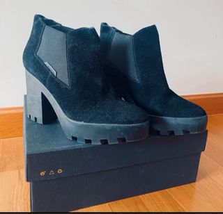 Botines Calvin Klein Piel Negra