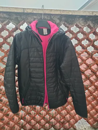 Piumino ragazza nero e fucsia