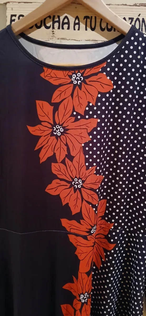 Vestido largo estampado flores y lunares