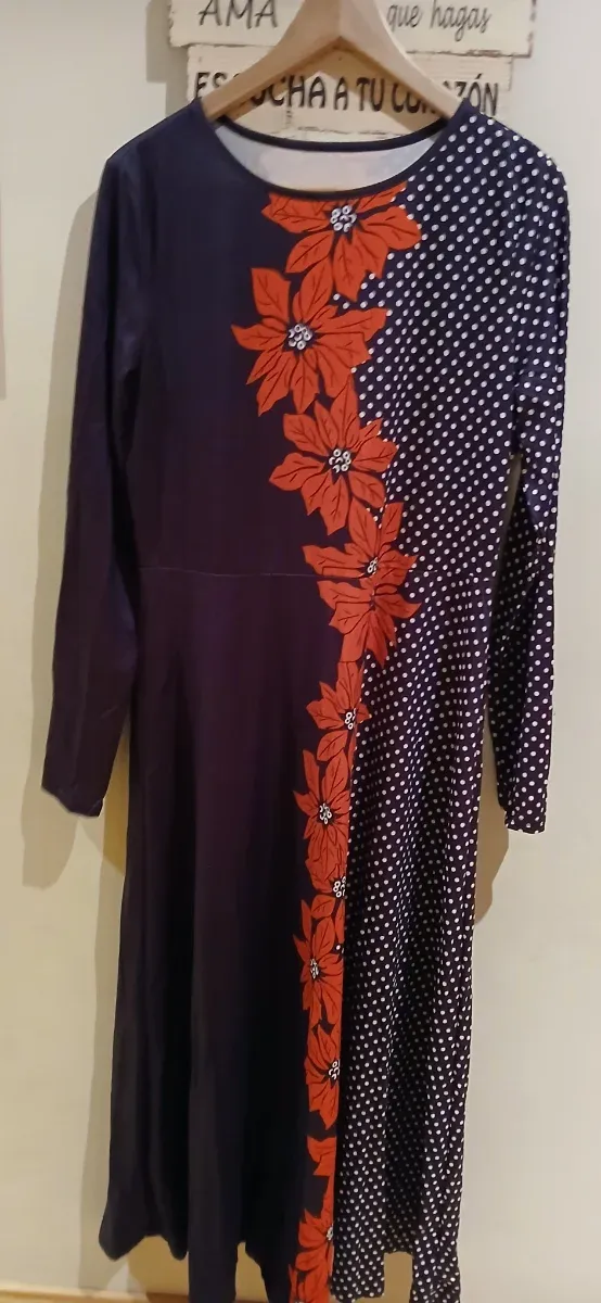 Vestido largo estampado flores y lunares