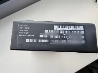 Samsung Galaxy Z Flip4 5G Viola