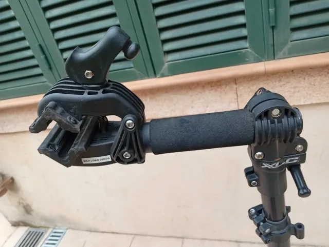 Soporte Reparación Bicicleta Trípode