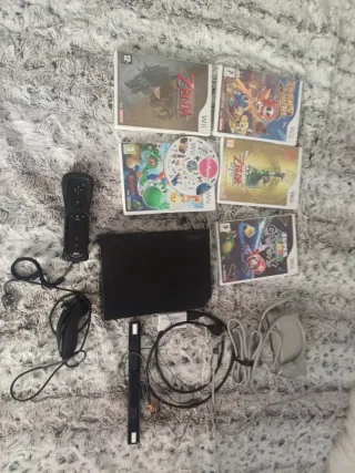 Nintendo Wii Negra + Mando + HDMI + 6 Juegos