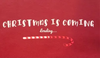 Sudadera navideña Christmas is Coming