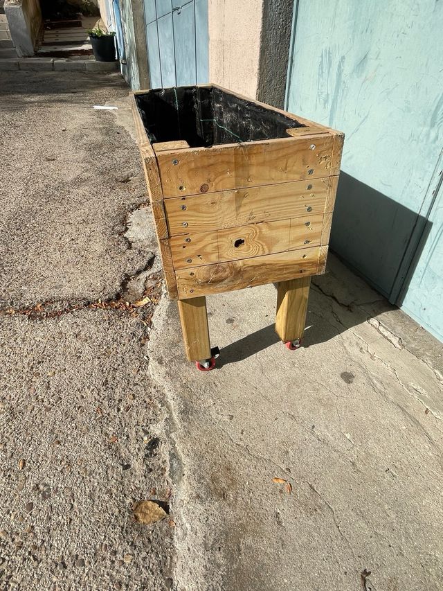 Orto urbano su ruote