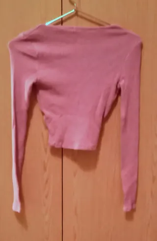 Camiseta Pull&Bear manga larga lazo