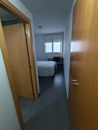 HABITACIÓN INDIVIDUAL CON BAÑO PRIVADO.