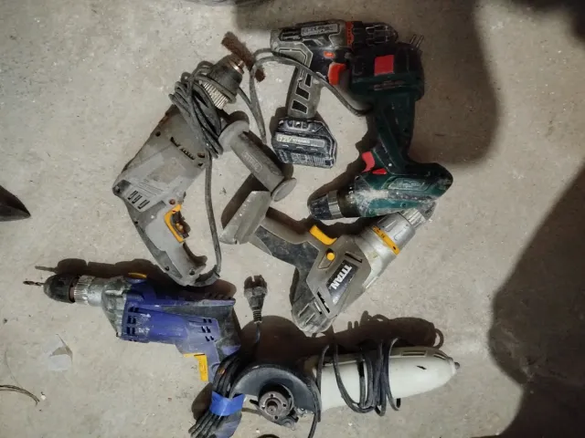 Lote Herramientas Eléctricas: Taladros y Amoladora