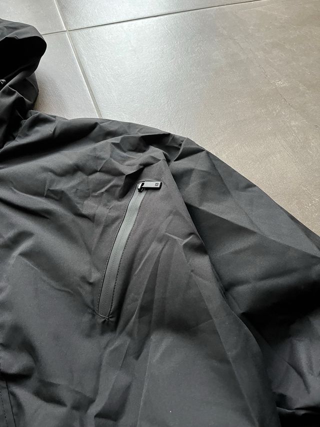 Giacca Techwear Nera