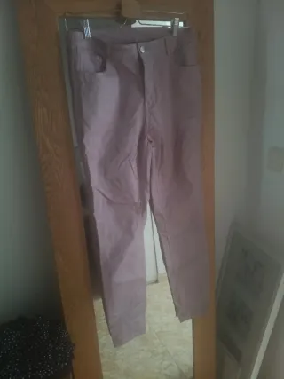 Pantalón efecto piel rosa