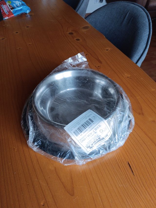 Comedero para perro de acero inoxidable