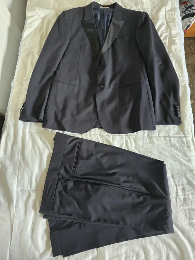 Traje Armani Negro Hombre