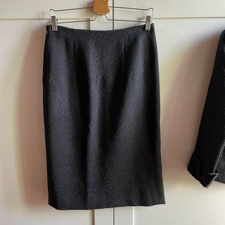 Completo tailleur con gonna sartoriale nero