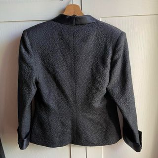 Completo tailleur con gonna sartoriale nero