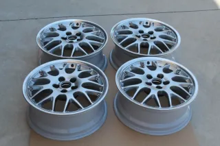 Llantas Volkswagen Golf IV 16" BBS JUBI 5x100 gti