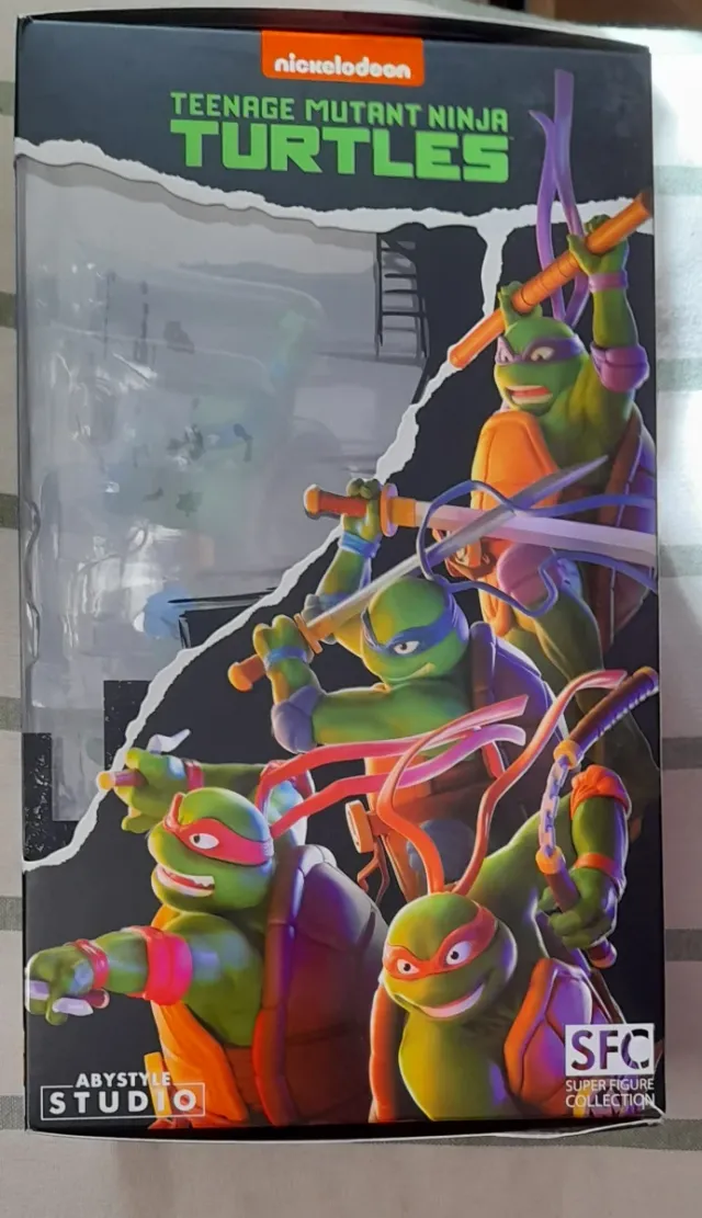 Figura diorama Leonardo Tortugas Ninja Teenage