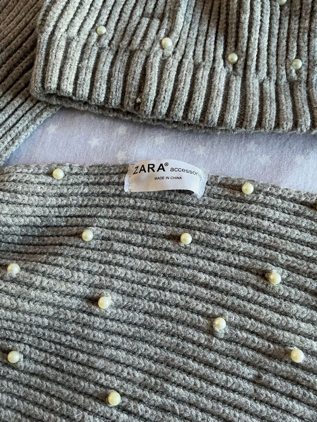 Conjunto Zara gorro y bufanda perlas, muy caliente