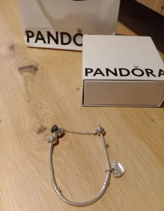 Pulsera Pandora Corazón LOVE Plata