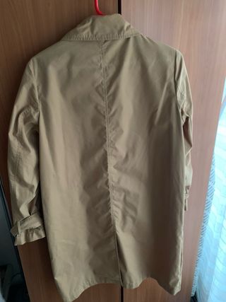 Gabardina Zara recta beige