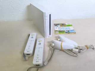 Pack Nintendo Wii Blanca + Wii Sports + Mandos