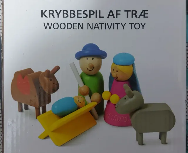 Belén de madera - Nacimiento