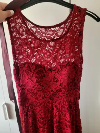 Vestido encaje burdeos talla 38