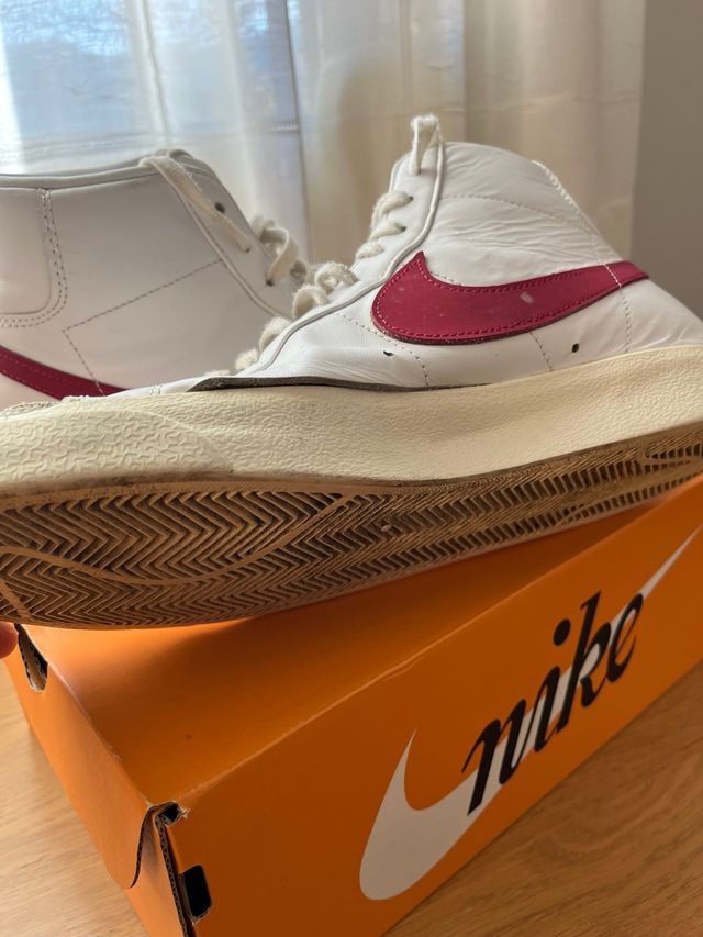 Nike Blazer Logo Rojo Talla 44