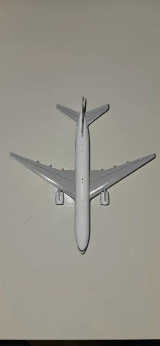Maqueta Avión Boeing 777 Privilege Style