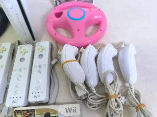 Pack Consola Wii + Accesorios y Juegos