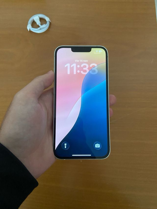 iPhone 13 128GB 85% Batería