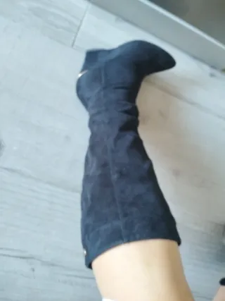 Botas altas negras con cuña Talla 38