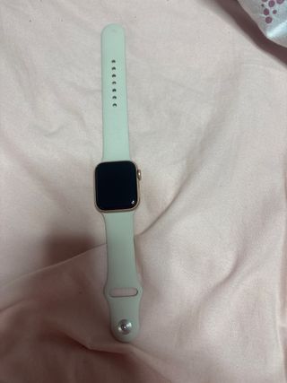 Apple Watch SE 40mm Oro