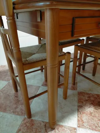 Mesa de cocina madera extensible y cristal