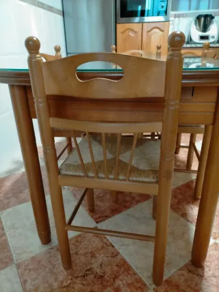 Mesa de cocina madera extensible y cristal