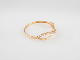 anillo oro 18k con piedra con circonita