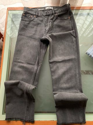 Pantalón tejano Mango gris