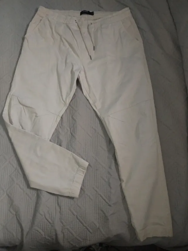 Pantalón beige