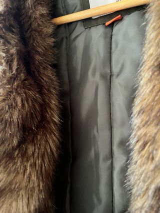 Parka Pull&Bear verde oliva Talla S