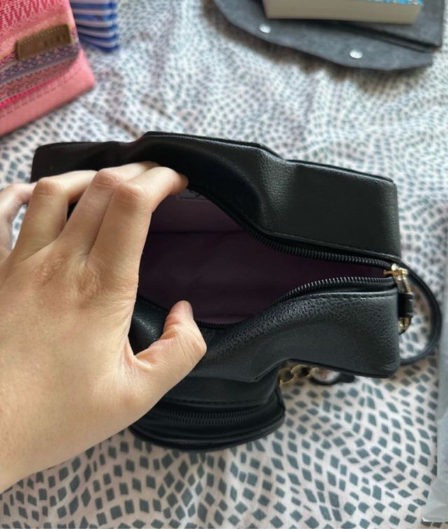 Bolso Cámara Negro y Dorado