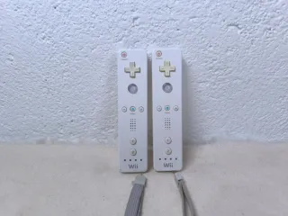 Mandos Wii Nintendo (2 unidades).