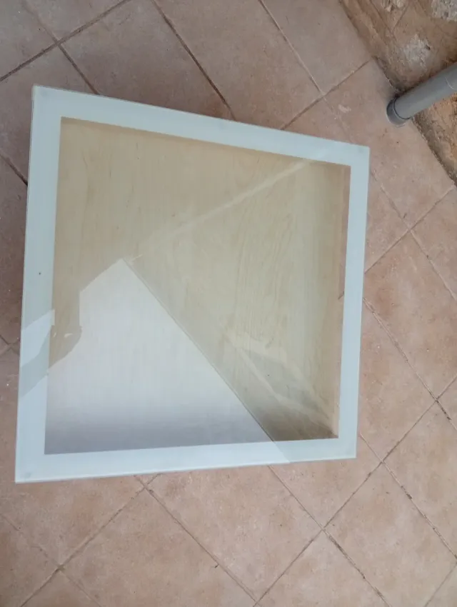 Mesa de centro moderna cristal y madera