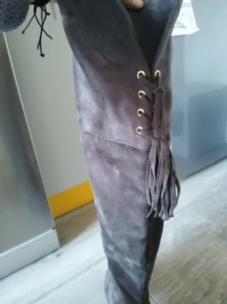 Botas altas grises tacón cómodo talla 38