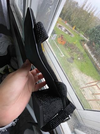 Tacones MIA negros brillantes talla 39