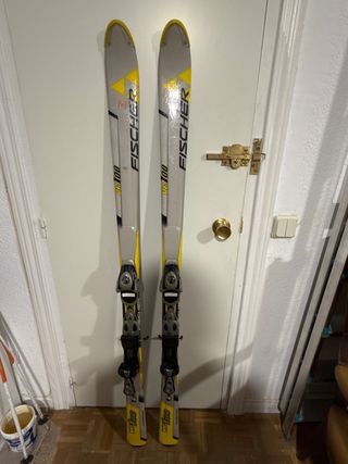 Esquís Fischer VC 100 polivalentes, 156 cm